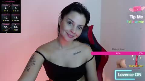 Snapshot of miarobinn_ chatting on 11.11.25 miarobinn_ online show from 11.11.25