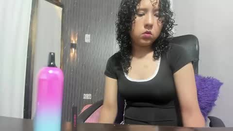 miasalazar9 online show from 04.25.26