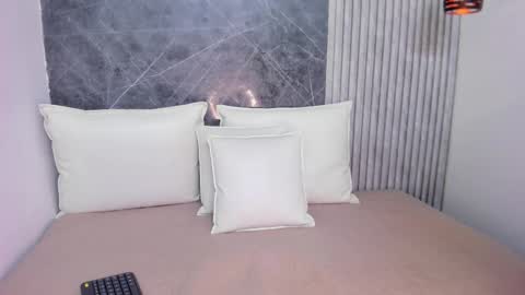 miascott5 online show from 03.08.25