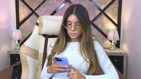 Snapshot of miasilverr chatting on 05.15.26 Mia online show from 05.15.26