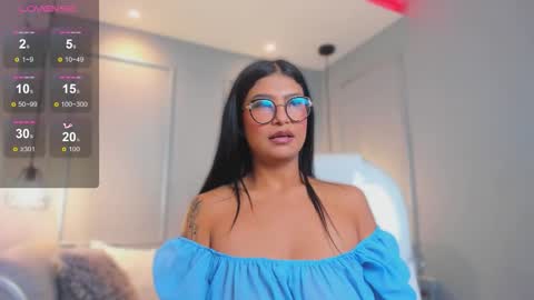 Mia  online show from 02.26.26