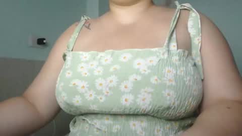 Snapshot of miasp chatting on 01.04.25 MiaSP online show from 01.04.25