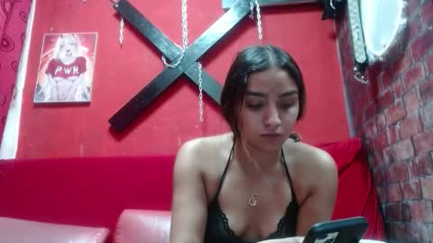 Mariana online show from 10.15.25