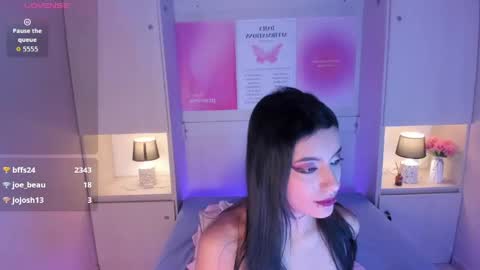 Snapshot of miaturnerr_ chatting on 06.05.26 miaturnerr_ online show from 06.05.26