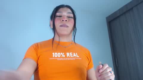 Snapshot of miavalentinaaa chatting on 01.03.25 Miaa valentinaaa online show from 01.03.25