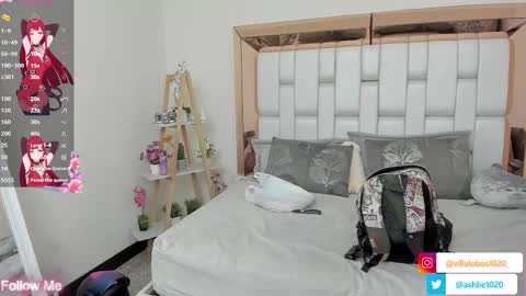 Mia Villalobos online show from 02.24.25