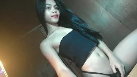 Mica online show from 10.04.25