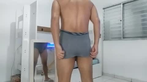 micarranox online show from 10.03.25