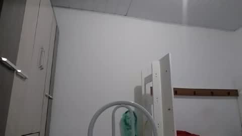 micarranox online show from 10.13.25