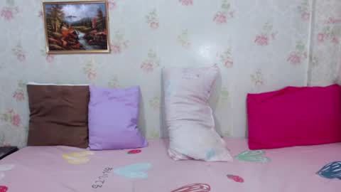 micasantos online show from 01.19.25