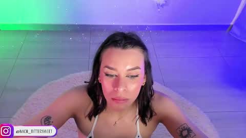 Snapshot of mich_bittersweet chatting on 02.17.25         online show from 02.17.25