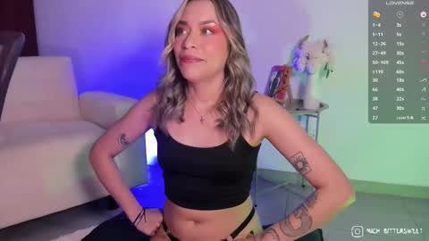 Snapshot of mich_bittersweet chatting on 10.12.25         online show from 10.12.25