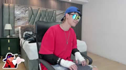 Michael online show from 10.31.25