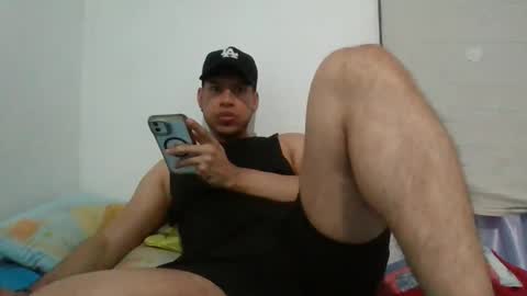 Michael Jones Modelo Independiente online show from 10.29.25