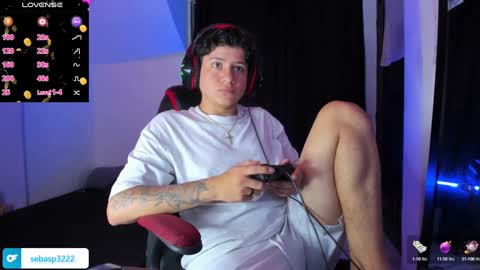 michael independent model  online show from 12.28.24