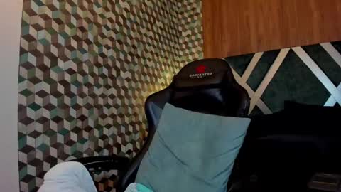 Snapshot of michael_magno chatting on 02.06.25 Michael Stevens online show from 02.06.25