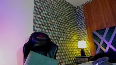 Snapshot of michael_magno chatting on 02.19.25 Michael Stevens online show from 02.19.25