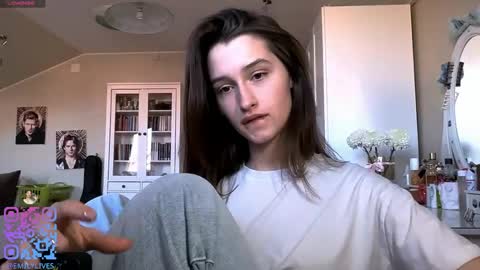 Emily online show from 04.05.26