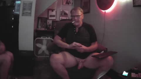 Snapshot of michael_remington chatting on 11.01.25 michael_remington online show from 11.01.25