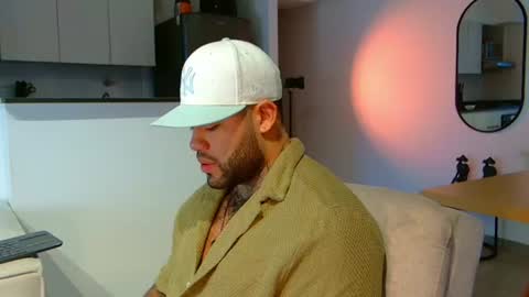 Snapshot of michael_salens chatting on 06.17.26 Michael Salens independent model online show from 06.17.26