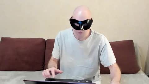 Snapshot of michael_thom2 chatting on 02.23.26 Dark side online show from 02.23.26