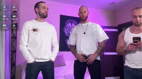 Snapshot of michaelbradley_for_u chatting on 02.12.26 michaelbradley_for_u online show from 02.12.26