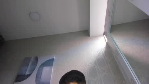 MichaelConnor  online show from 01.09.25