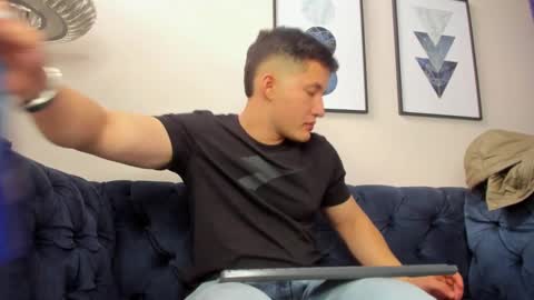 MichaelConnor  online show from 01.10.25