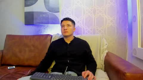 MichaelConnor  online show from 03.01.25