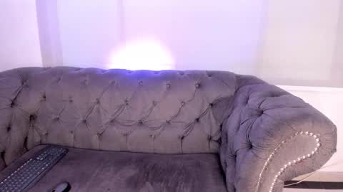 MichaelConnor  online show from 03.08.25