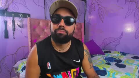 Snapshot of michaell_twink chatting on 02.12.25 Michaell online show from 02.12.25