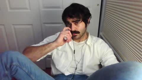 Snapshot of michelanjello chatting on 01.02.25 Michael online show from 01.02.25