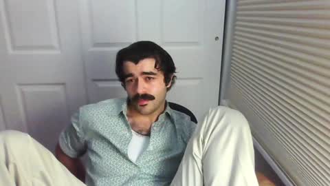 Snapshot of michelanjello chatting on 01.10.25 Michael online show from 01.10.25