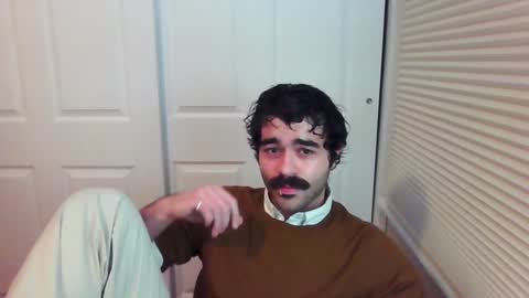 Snapshot of michelanjello chatting on 01.12.25 Michael online show from 01.12.25