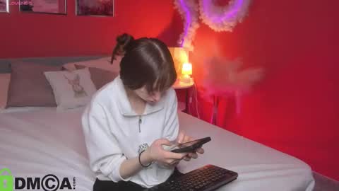 michele_mack online show from 10.28.25