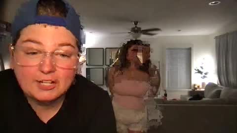 Snapshot of michelebussexx chatting on 09.17.25 michelebussexx online show from 09.17.25