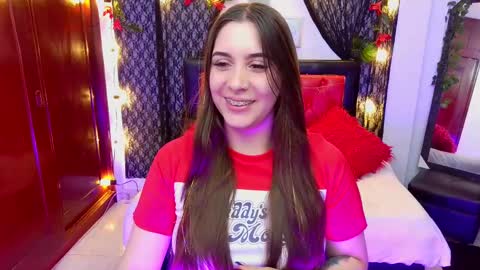 Snapshot of michell_h chatting on 02.24.25 Nani online show from 02.24.25