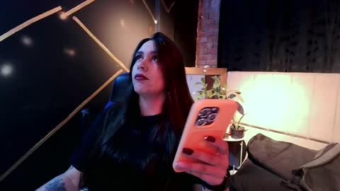 Snapshot of michell_h chatting on 05.12.26 Nani online show from 05.12.26