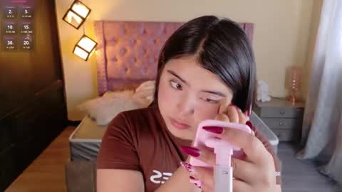 michell_petty01 online show from 09.17.25