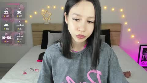 Michelle Martinez online show from 02.25.25