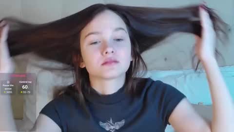 Michelle online show from 11.22.25