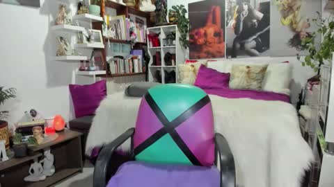 michelle apihel online show from 03.28.26