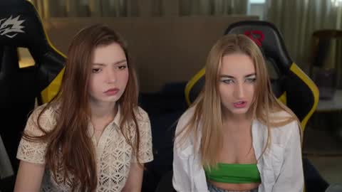 Snapshot of michelleinlove4u chatting on 02.17.25 Michelle online show from 02.17.25