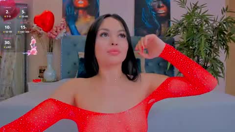 Snapshot of michellereys chatting on 03.08.25 michellereys online show from 03.08.25