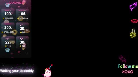 Snapshot of michellevanss22 chatting on 11.06.25 online show from 11.06.25