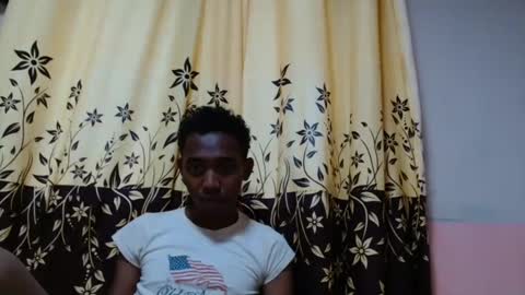 Snapshot of mickaking chatting on 03.06.25 mickaking online show from 03.06.25