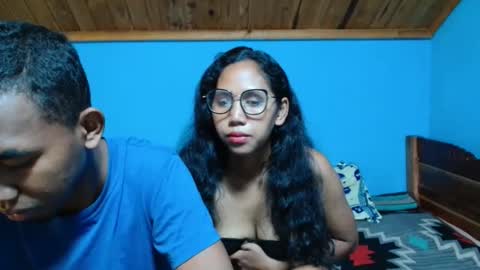 Snapshot of mickaking chatting on 12.01.25 mickaking online show from 12.01.25