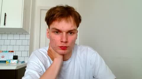 Snapshot of mickeymomouse chatting on 06.18.26 Daniel online show from 06.18.26