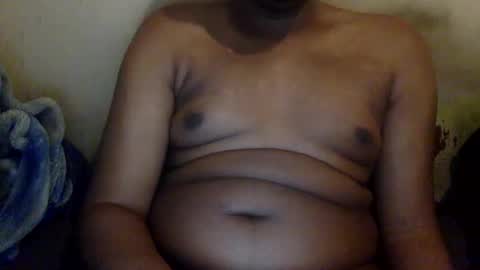 Snapshot of mickkzzx chatting on 12.29.24 mickkzzx online show from 12.29.24