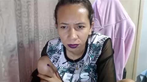 Snapshot of miculohot chatting on 12.06.24 vanesa sexy online show from 12.06.24